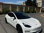Tesla Model 3-6