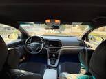 Hyundai Elantra-5