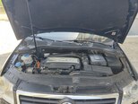 Volkswagen Passat-6