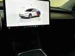 Tesla Model 3-16