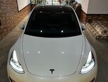 Tesla Model 3-21