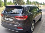Kia Sorento-5