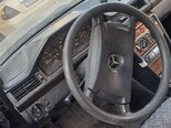 Mercedes 200 E-5