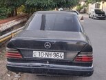 Mercedes 200 E-12