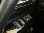 Lexus LX 450d-21