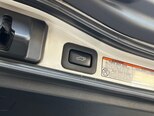 Lexus LX 450d-41