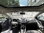 Hyundai Elantra-3