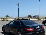 Mercedes E 220-5