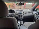 Hyundai Elantra-5