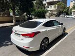 Hyundai Elantra-2