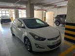 Hyundai Elantra-4