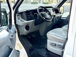 Ford Transit-16