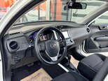 Toyota Corolla Fielder-15