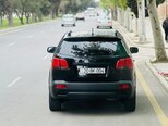 Kia Sorento-13