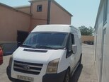 Ford Transit-11