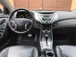 Hyundai Elantra-3