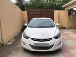Hyundai Elantra-4