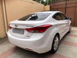 Hyundai Elantra-7