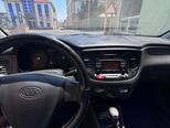 Kia Rio-13
