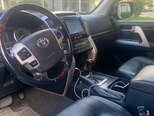 Toyota Land Cruiser-4