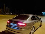 Volkswagen Jetta-16