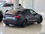 Tesla Model 3-6