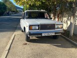 LADA (VAZ) 2107-1