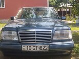 Mercedes 220 E-1