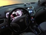 Hyundai Elantra-16