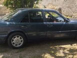 Mercedes 220 E-6