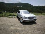 Mercedes E 300-1