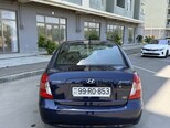 Hyundai Accent-7
