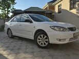 Toyota Camry-1