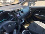 Kia Rio-15