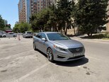 Hyundai Sonata-2