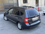 Kia Carens-6