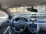 Chevrolet Lacetti-9