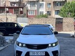 Kia Cerato Koup-1