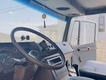 Mercedes Vario-5