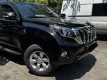 Toyota Land Cruiser Prado-5