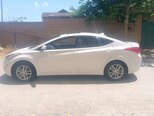 Hyundai Elantra-4