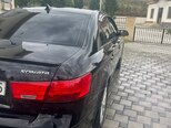 Hyundai Sonata-5