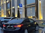 Hyundai Elantra-5