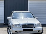 Mercedes C 200-2