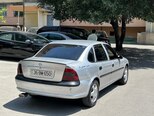 Opel Vectra-7