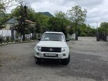 Mitsubishi Pajero-1