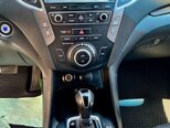 Hyundai Santa Fe-11