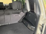 Mitsubishi Pajero io-7