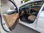 Hyundai Sonata-10