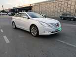 Hyundai Sonata-1
